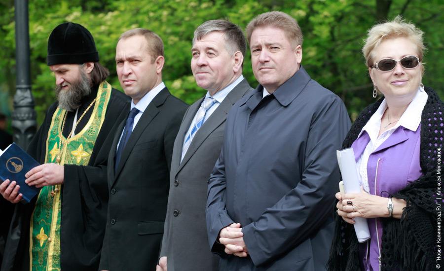 "Последний звонок-2010": фоторепортаж "Нового Калининграда.Ru"
