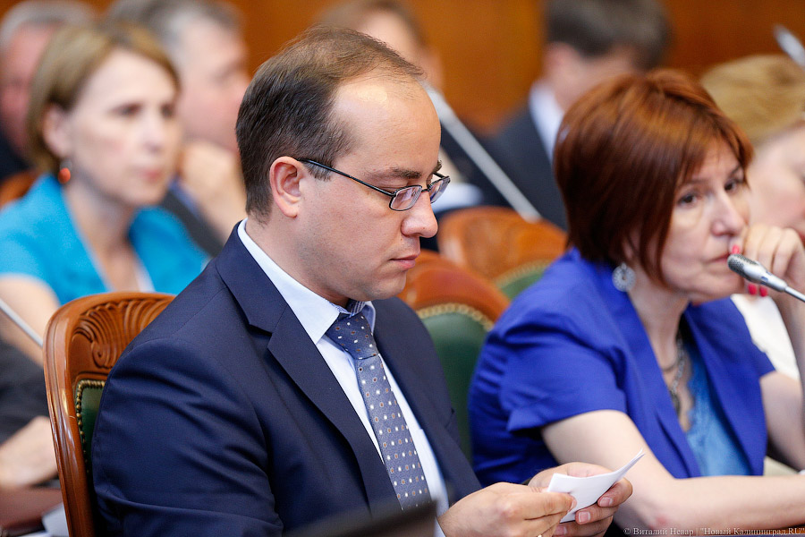 Толмачев: условия участия инвестора в застройке территории Дома Советов не определены