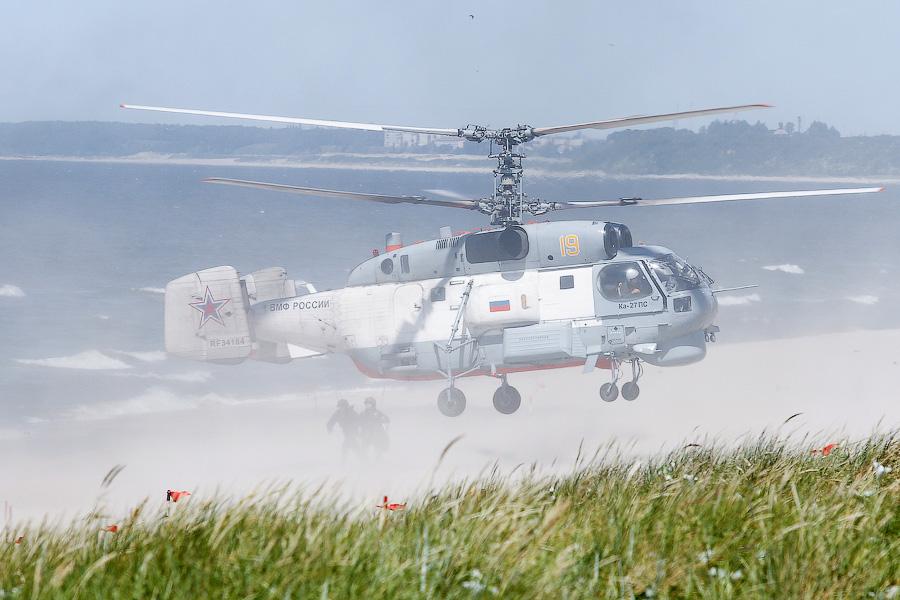 Три стихии: во время учений под Калининградом объединили силы флот, десант и авиация  