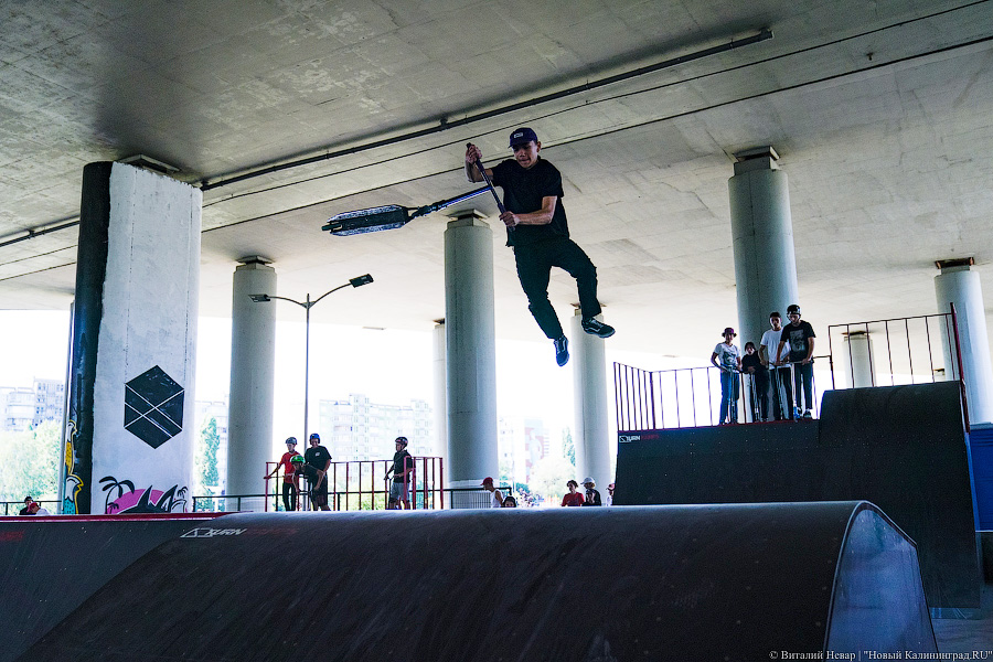 В Калининграде стало ещё одним скейт парком больше. Вот что там происходит