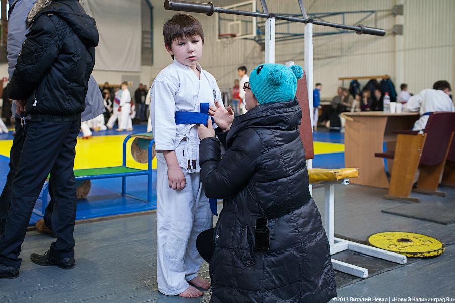 «Из Японии с любовью»: фоторепортаж с Чемпионата области по карате