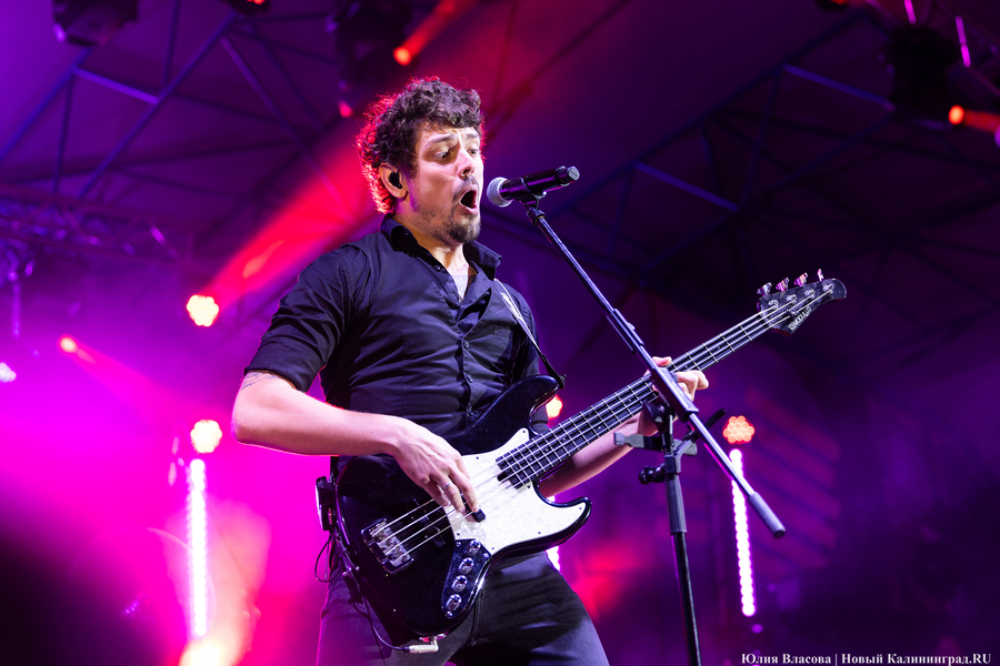 Дикие пляски цыганских шляпников: оглушительное закрытие «Калининград Сити Джаза» (фото)