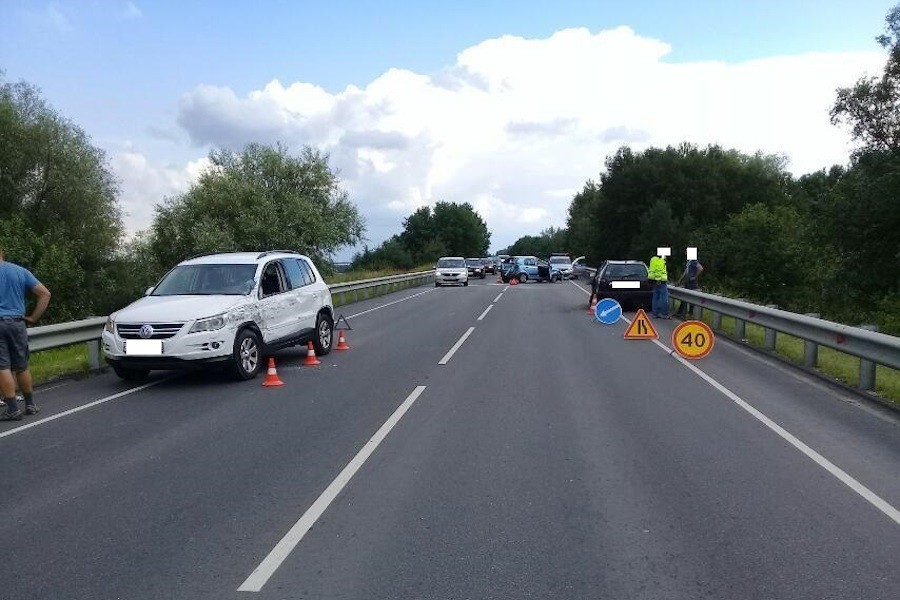 В полиции рассказали подробности тройного ДТП под Холмогоровкой (фото)