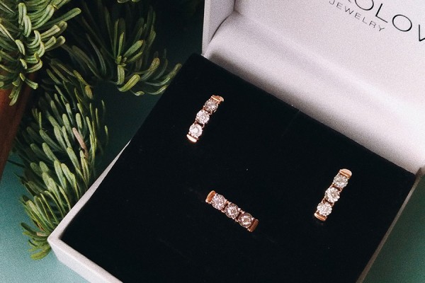 Скидки до 50%: узнайте все про выгодный шопинг в Русском Ювелирном Доме