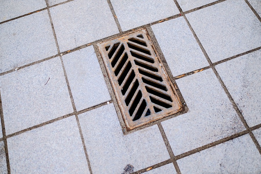 Плитка на плитке: как выглядит центр Зеленоградска во время реконструкции (фото)