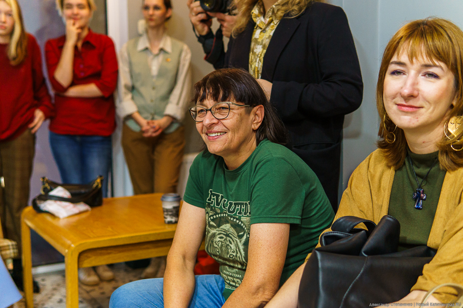 Хлеб, колбаса и «Синие носы»: в Калининграде открылся «Кухонный супрематизм» (фото)