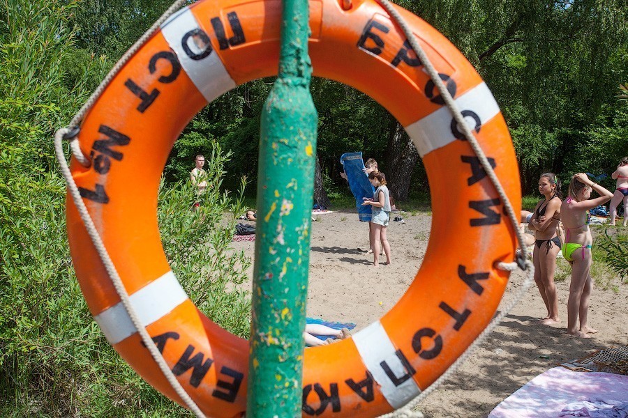 Не умела плавать: в озере в Багратионовске утонула 15-летняя девушка