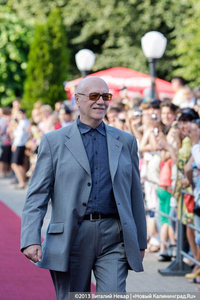 Десятый юбилейный: «Балтийские дебюты» открылись красной ковровой дорожкой