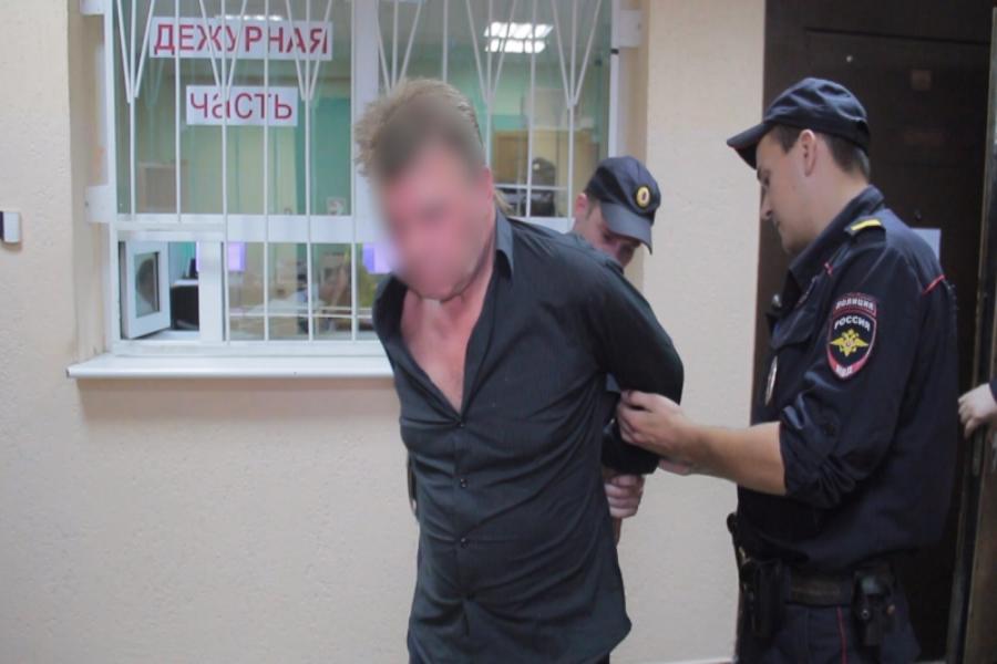 УМВД: в Калининграде школьница стала жертвой домогательств 58-летнего мужчины (фото)  