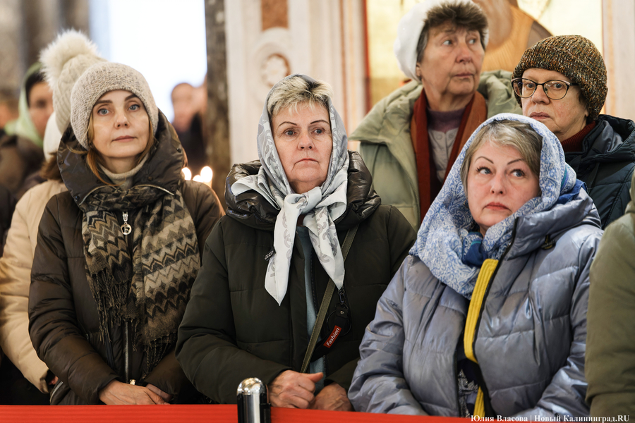 Свет Рождества: как в Калининграде прошла праздничная служба