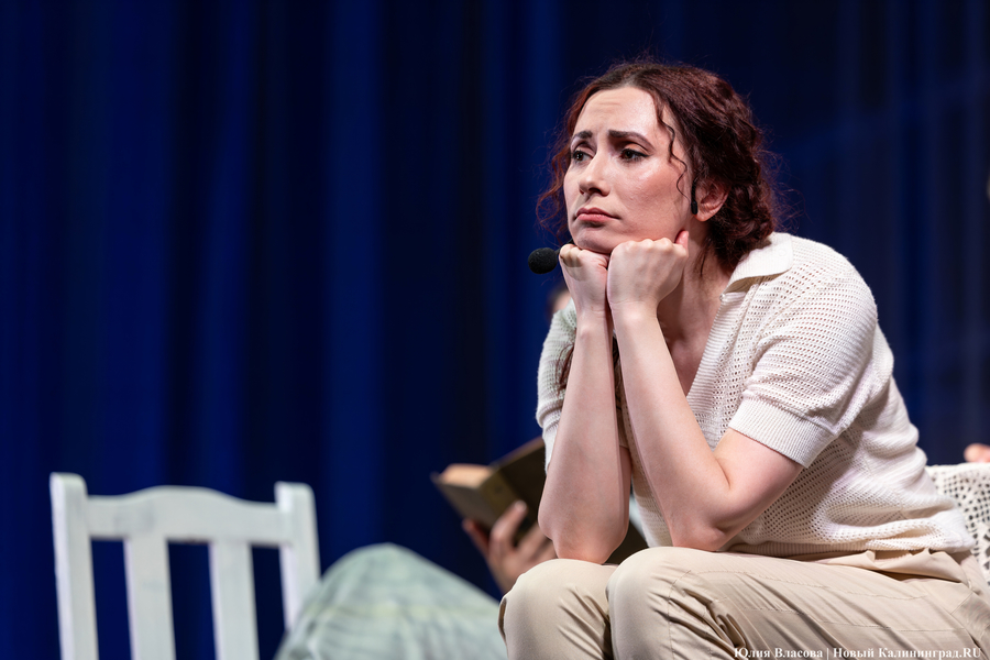 Воспевая любовь: в музтеатре прошел генеральный прогон мюзикла «Девчата» (фото)