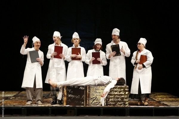 В мае малая сцена драмтеатра готова поспорить с большой