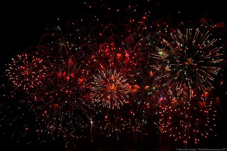 Прежние проблемы на новом месте: в Калининграде начался чемпионат фейерверков