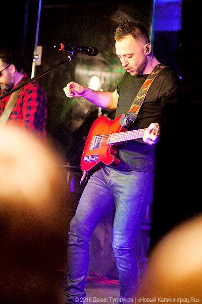 Просто такая сильная любовь: в «Ялте» с аншлагом прошел концерт «Зверей»