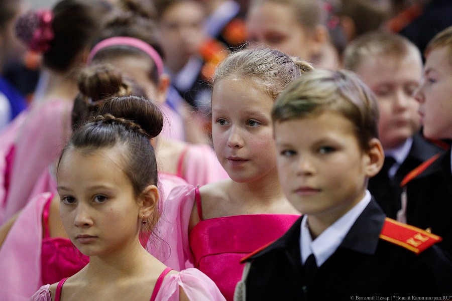 Танцы с министрами: чем запомнился кадетский бал в Калининграде