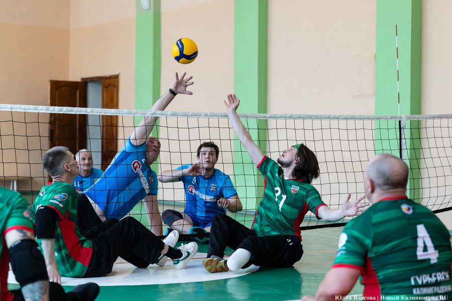 Нет ничего невозможного: в Гурьевске представили сборную области по волейболу сидя (фото)
