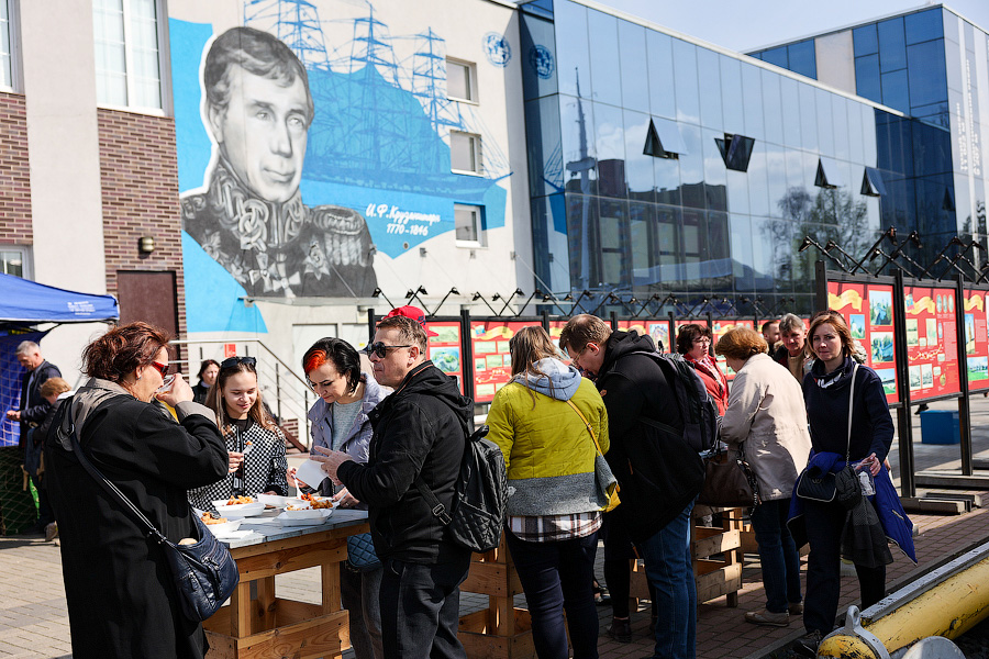 Селедка под сакурой: как прошел самый известный в России калининградский праздник (фото)