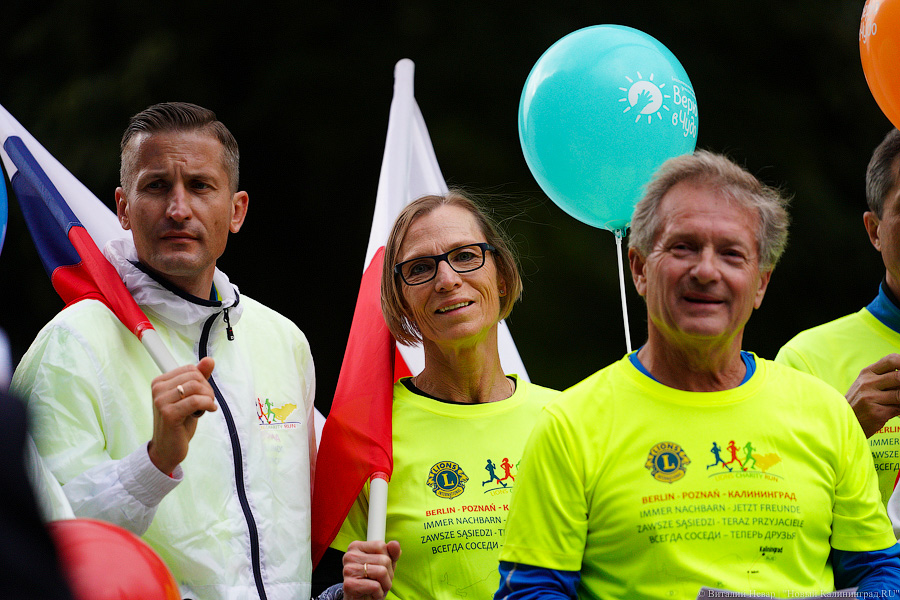 Бежим, чтобы помочь ходить: атлеты преодолели 717 км от Берлина ради детей с ДЦП