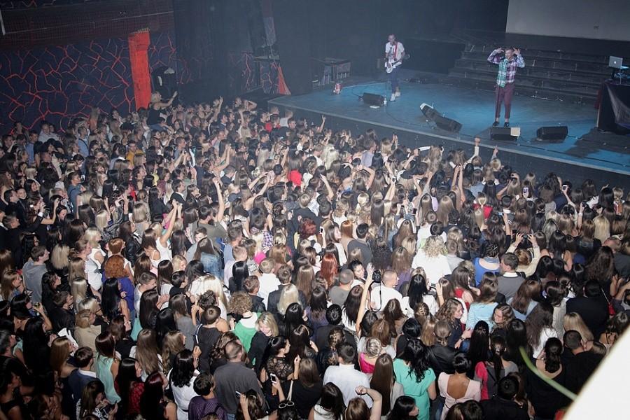 «Дорнадо»: фоторепортаж с концерта Ивана Дорна в Калининграде