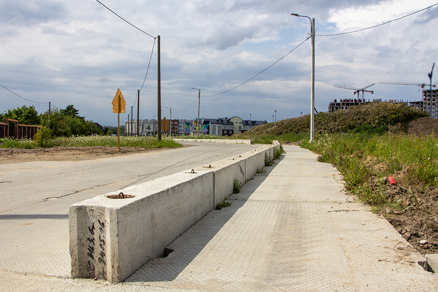 Власти рассказали о транспортной и пешеходной доступности школы на Благовещенской (фото)
