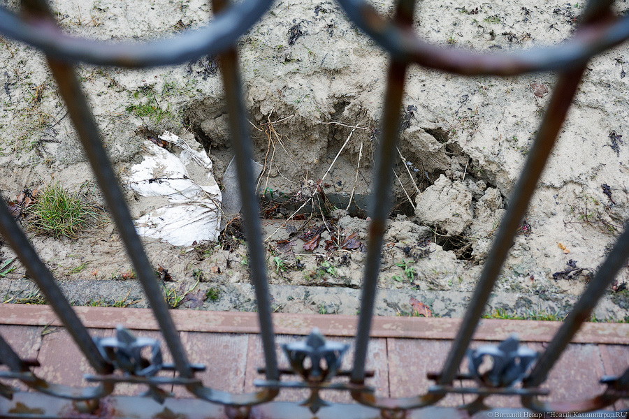 Тройной удар: состояние променада в Пионерском ухудшилось после зимних штормов (фото)