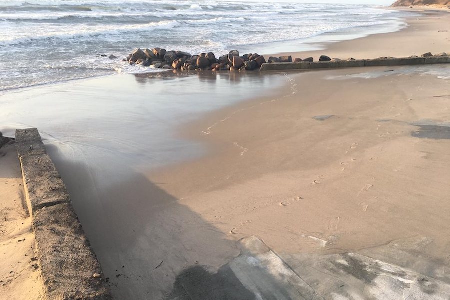 В Янтарном оборудовали слип, по которому можно спустить три лодки одновременно