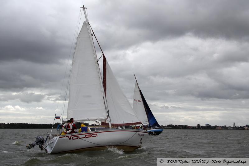 «Наперегонки с ветром»: репортаж с регаты на кубок Калининградского яхт-клуба