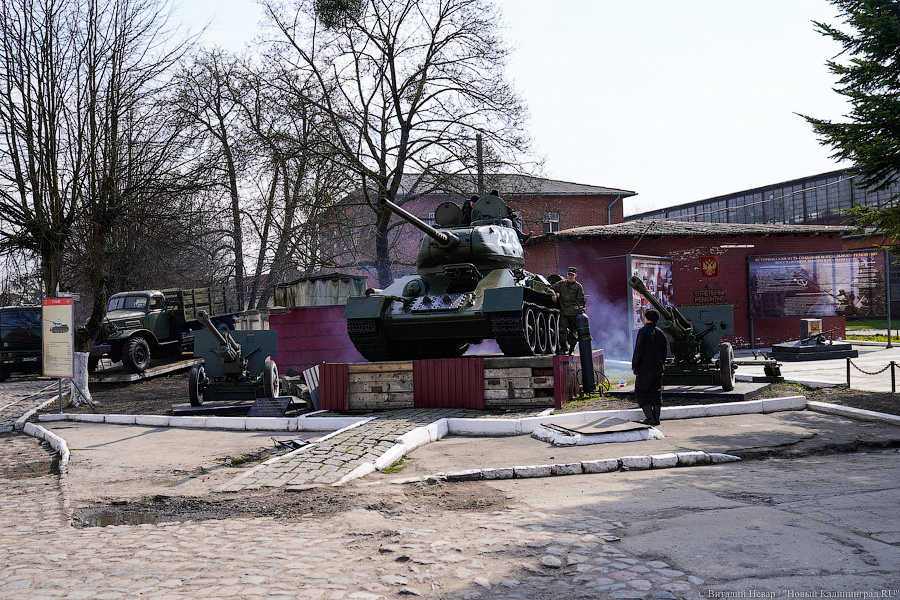 Побывать внутри Т-34: в Калининграде начали готовить раритетную технику к параду Победы
