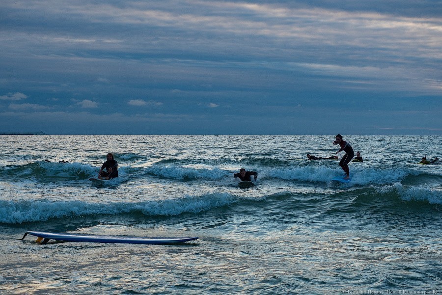 «Сёрфинг в Калининграде? Вы сдурели?»: интервью с сёрфером Евгением Исаковым