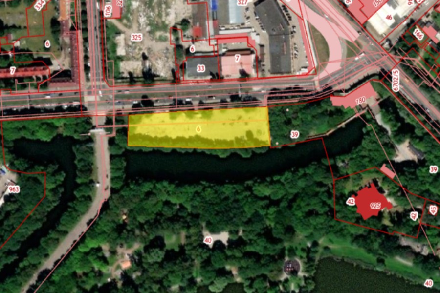 Власти намерены сделать парковку в Южном парке платной