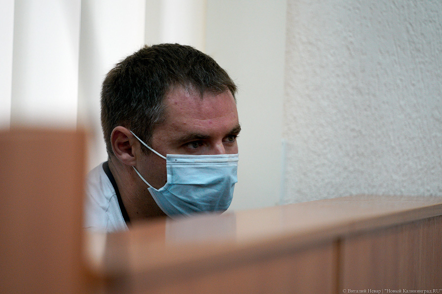 «Прошу меня строго не наказывать»: Александр Иванов выступил в суде с последним словом