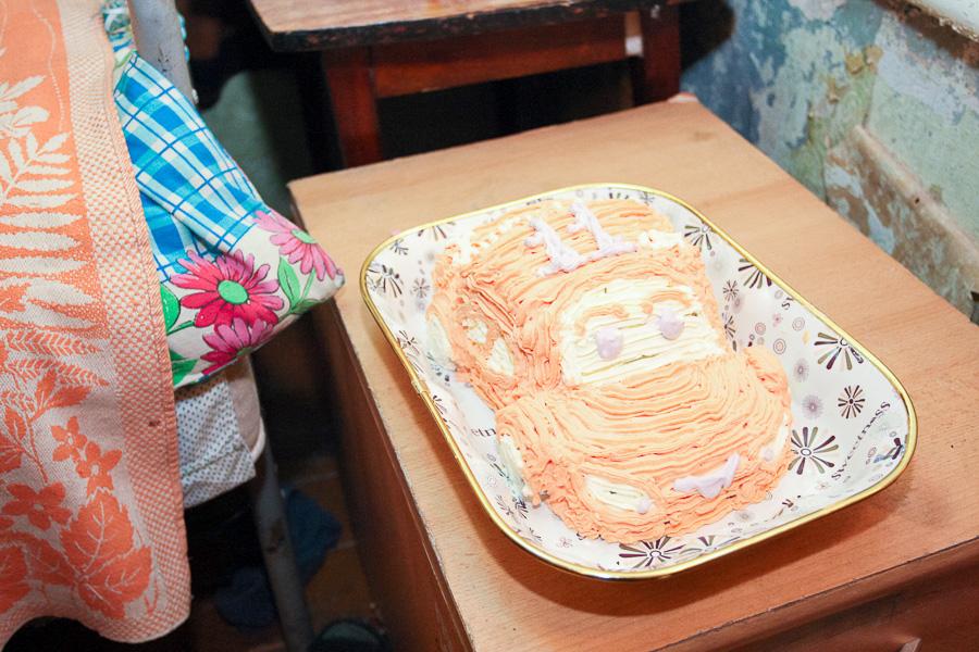 «От всего города»: 10-летнего Кирилла из замка Вальдау поздравили с днем рождения