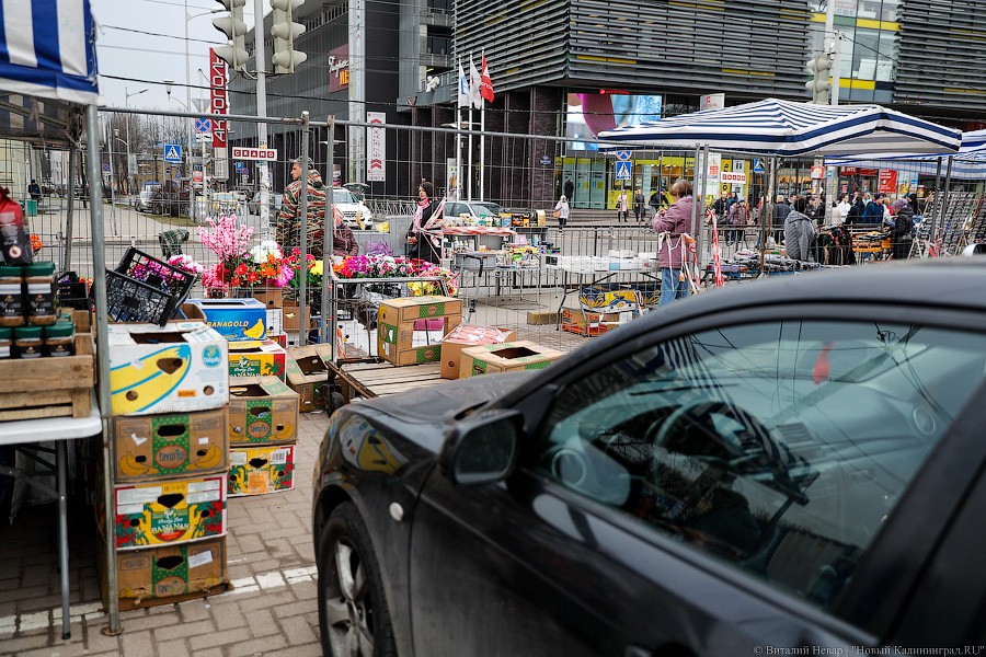 «Нас считают сворой»: торговцы с рынка не согласны с благоустройством Баранова