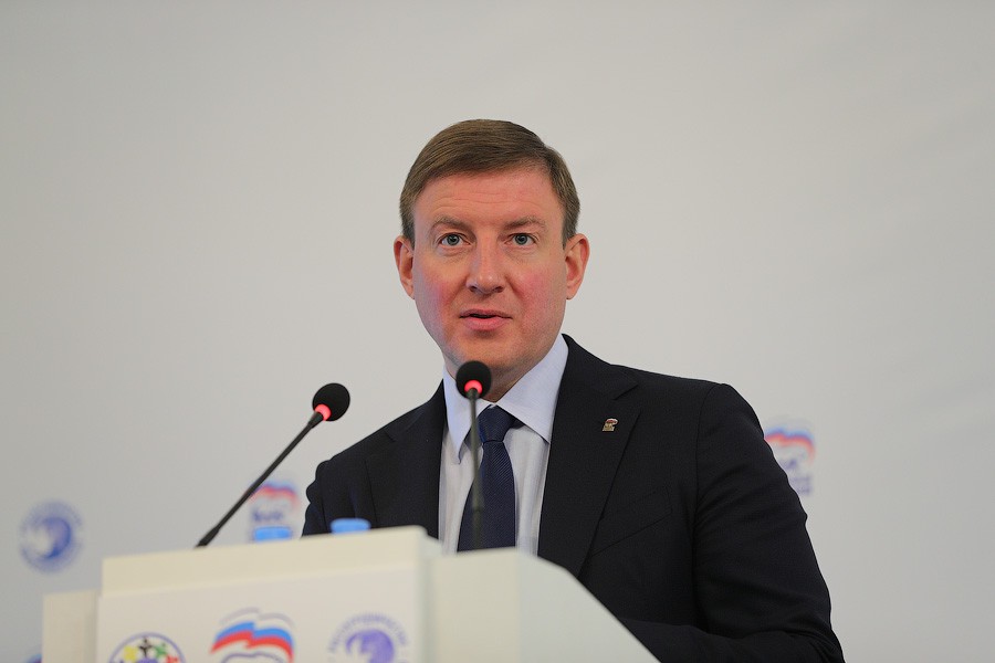 «Единая Россия» решила создать международный партийный центр в Калининграде