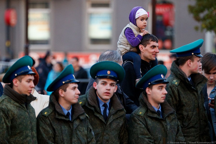 «Тяжело в учении»: в Калининграде прошла первая репетиция Парада Победы
