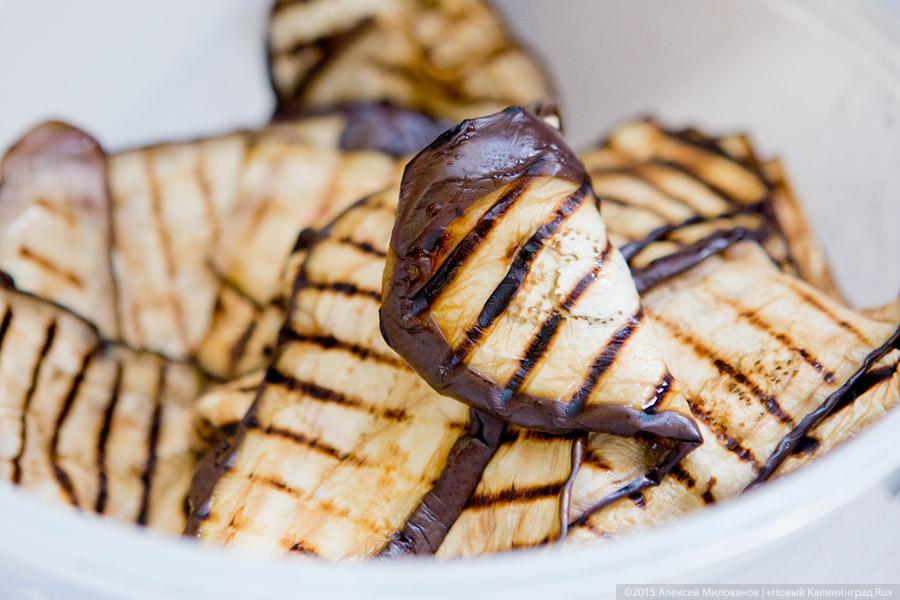  Нагруженные вилки: тапасы и пряная груша на «Открытой кухне»