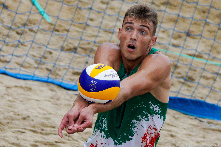 В Зеленоградске стартовал этап чемпионата РФ по пляжному волейболу. Вот как это было