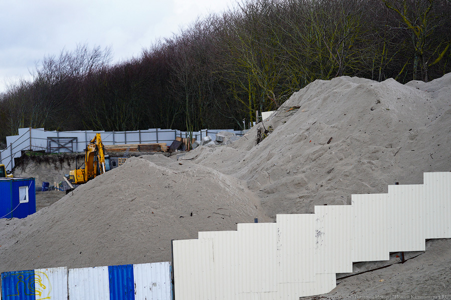 Игра в «Монополь»: как уничтожают авандюну при строительстве кафе в Зеленоградске (фото)