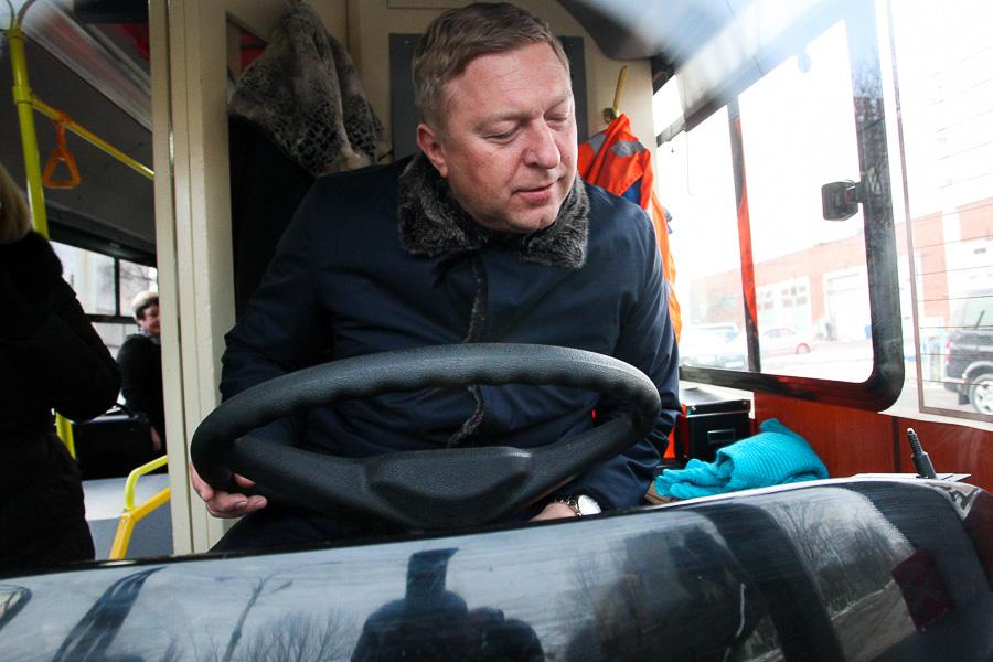 Вместо «кузнечиков»: в Калининград прибыли новые троллейбусы из Вологды