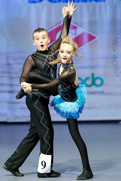 Мастера на все трюки: в Калининграде прошел Чемпионат Европы по акробатическому рок-н-роллу