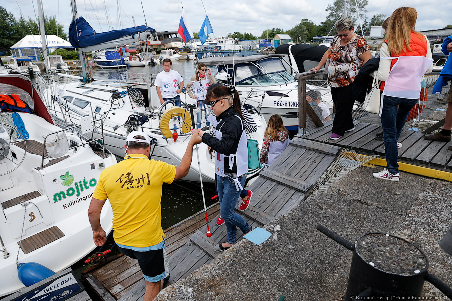 «Паруса духа»: как в Калининградском заливе инвалиды в регате побеждали