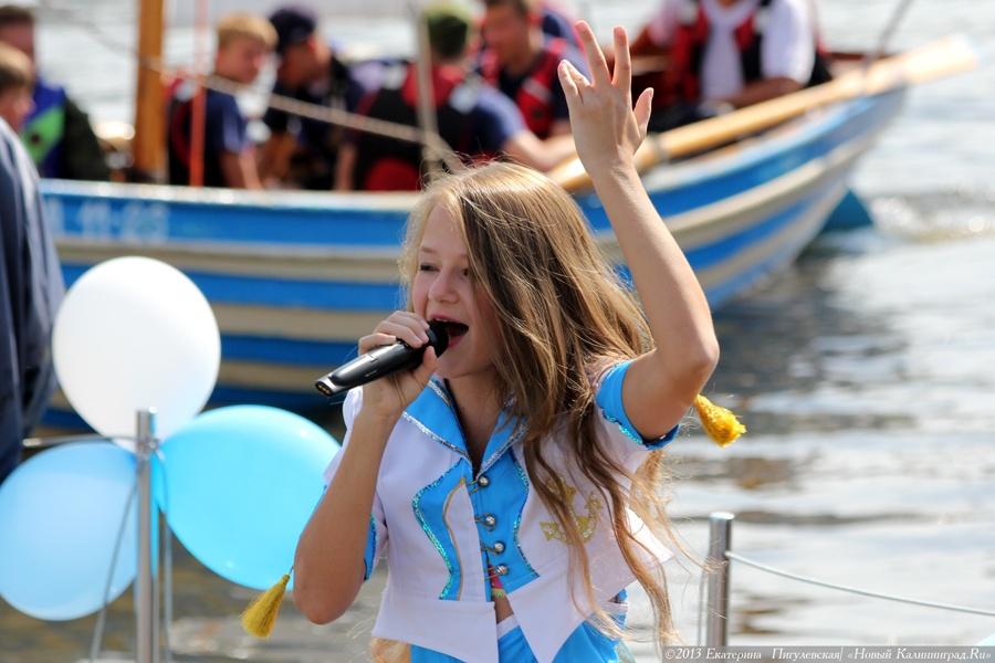 Весло и парус: юные капитаны вернулись из похода на ялах по акватории области 