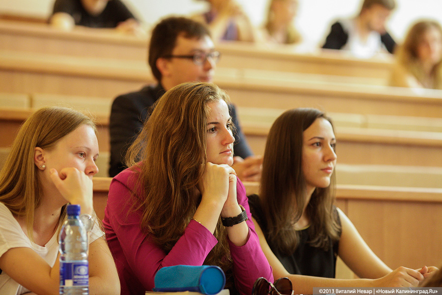 Минобрнауки: вузы в скором времени смогут вернуться к очному формату обучения