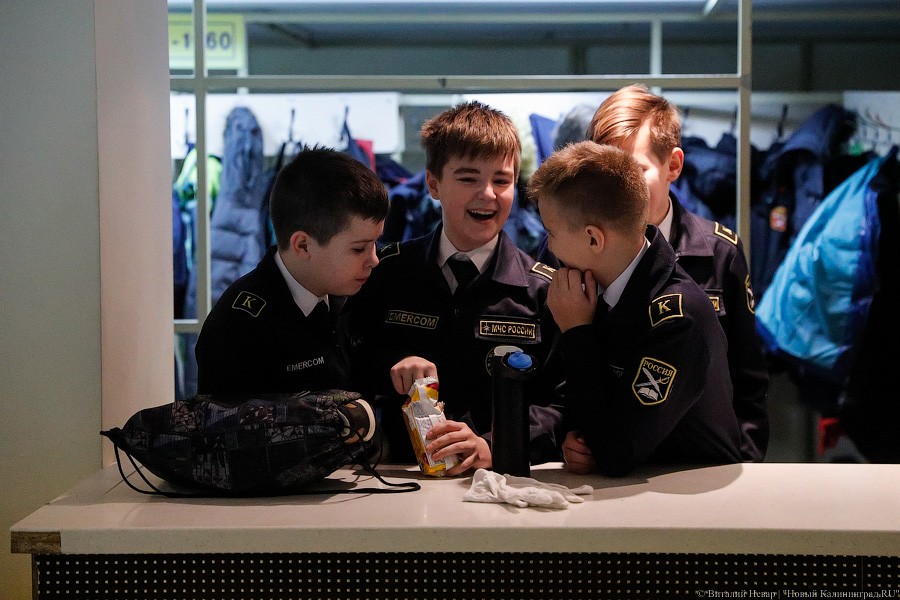 Танцы с министрами: чем запомнился кадетский бал в Калининграде