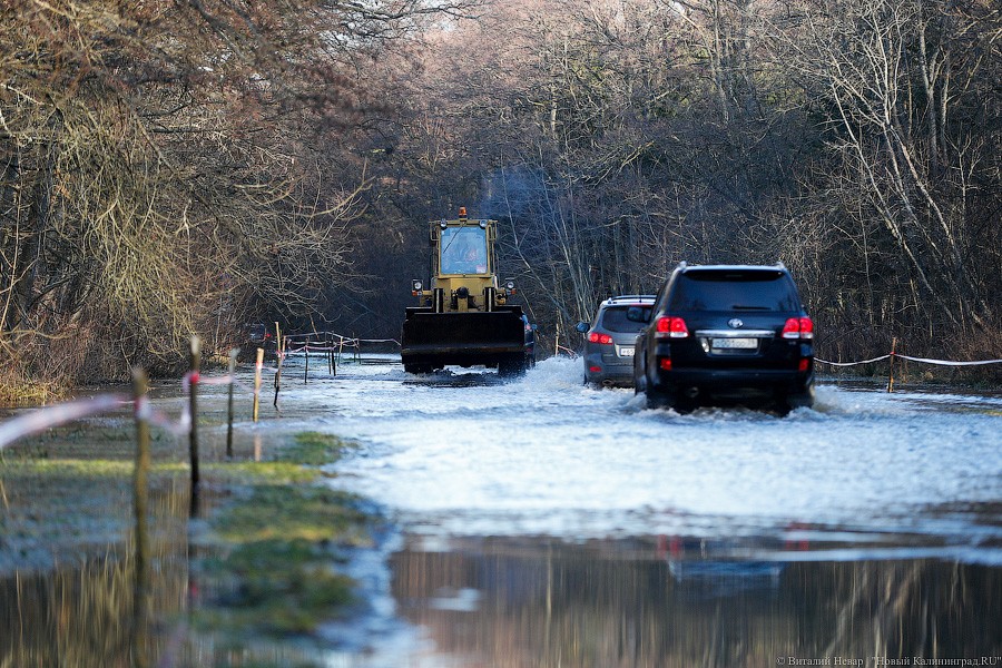 Разбитый берег: последствия шторма в фоторепортаже «Нового Калининграда»