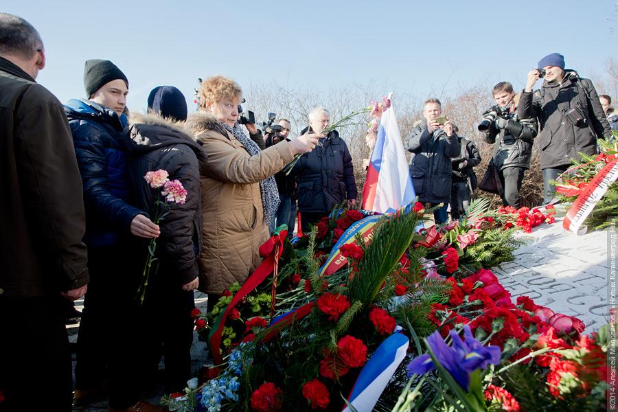 Наш герой и «не их герой»: как прошла церемония памяти Черняховского в Польше