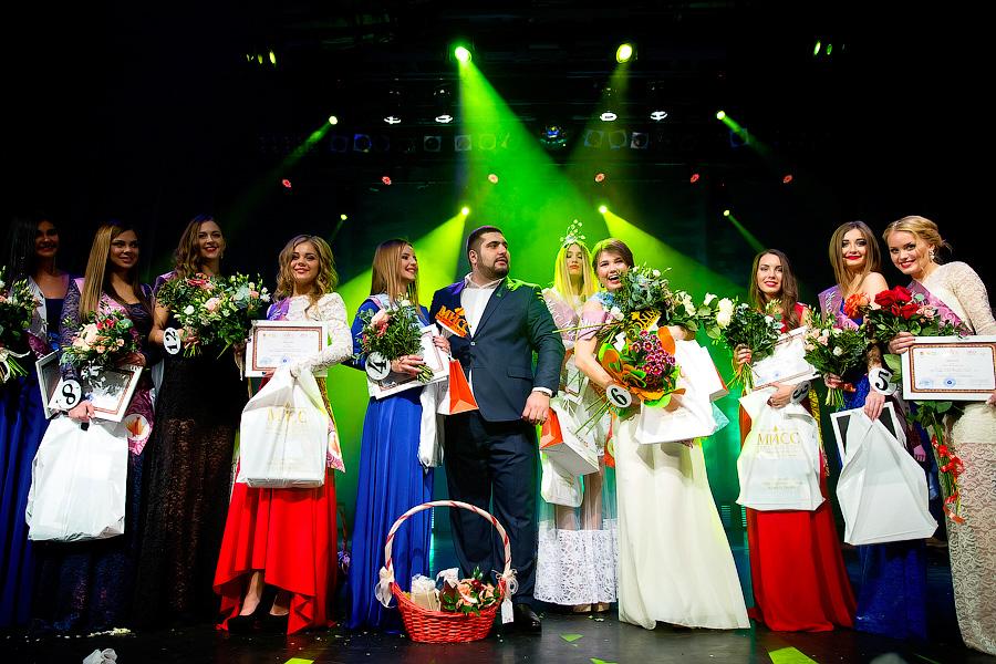 Обошлось без купальников: как выбирали «Мисс студенчество Янтарного края»