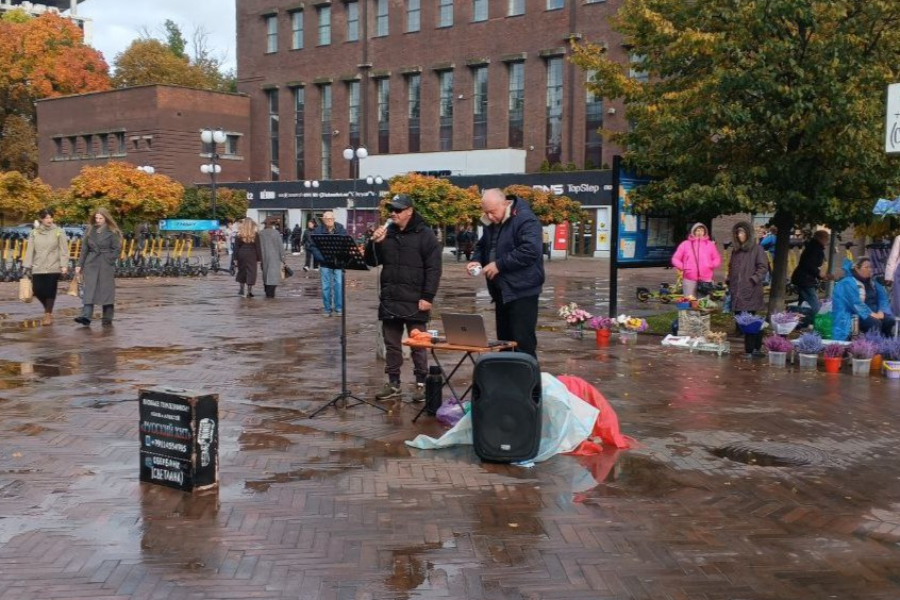 Без жёстких требований: профильный комитет одобрил закон об уличных артистах