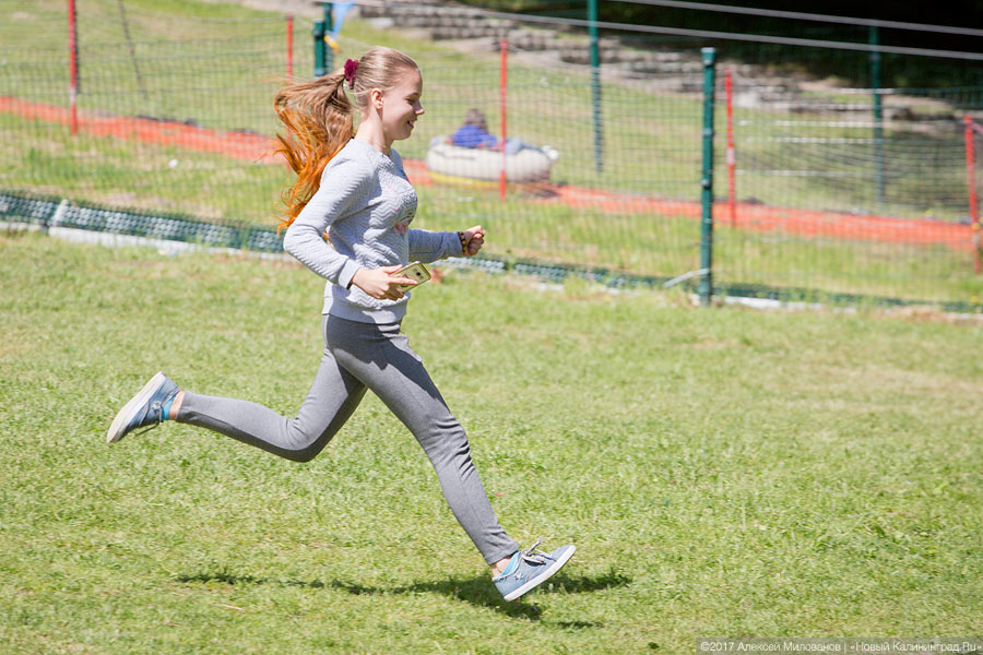 «Пляши от души»: в Центральном парке Калининграда лето встретили танцами