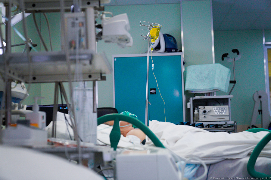 «Коронавирусный» визит: в Калининграде с проверкой побывал глава Минздрава